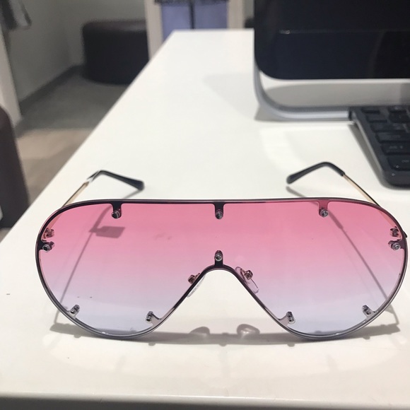 Rimless Gradient Sunglasses - Picture 10 of 13